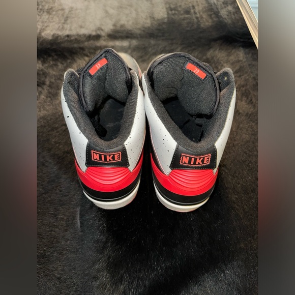 Men's Air Jordan 2 Retro Infrared 23 (Sz 10) - Picture 3 of 5